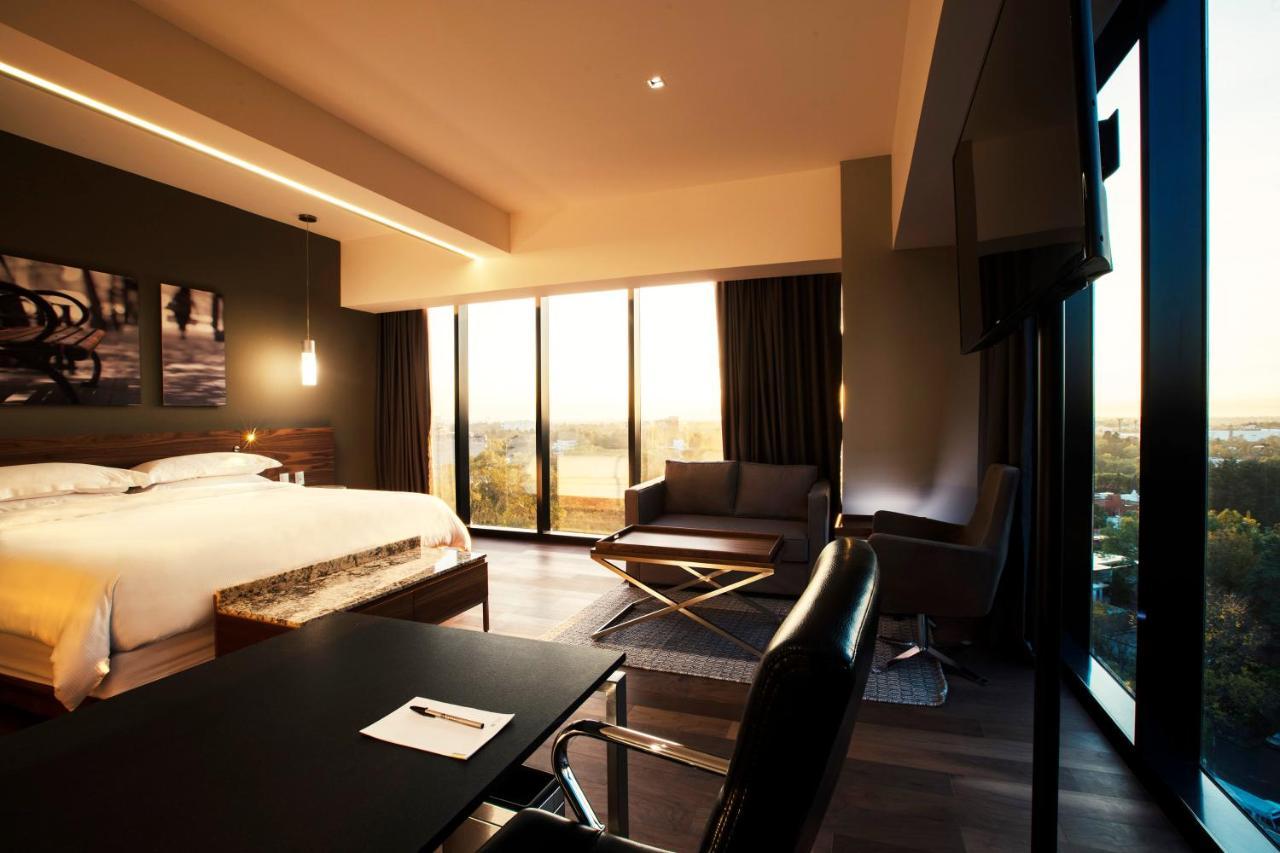 Junior Suite,1444360774:JPEG