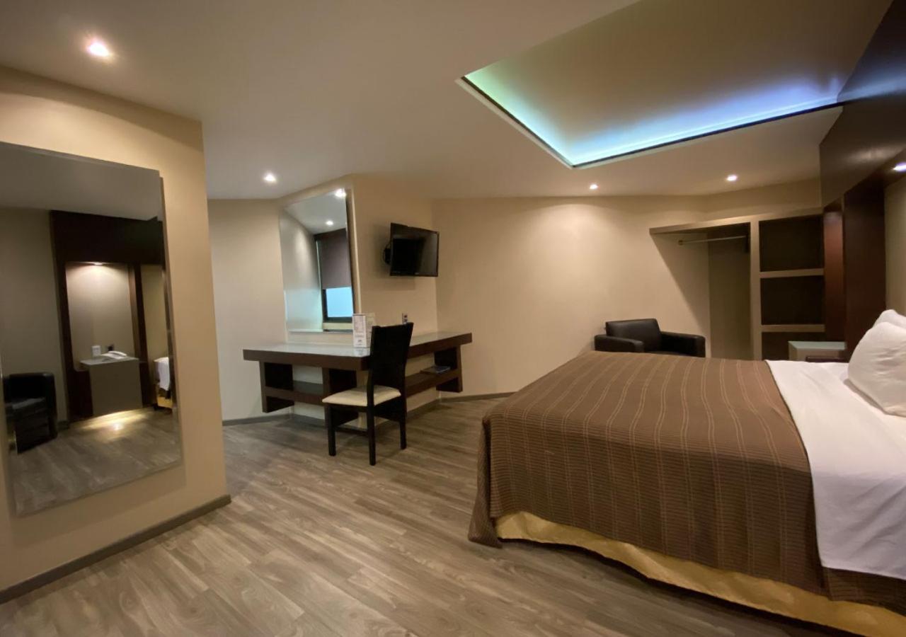 Superior King Room