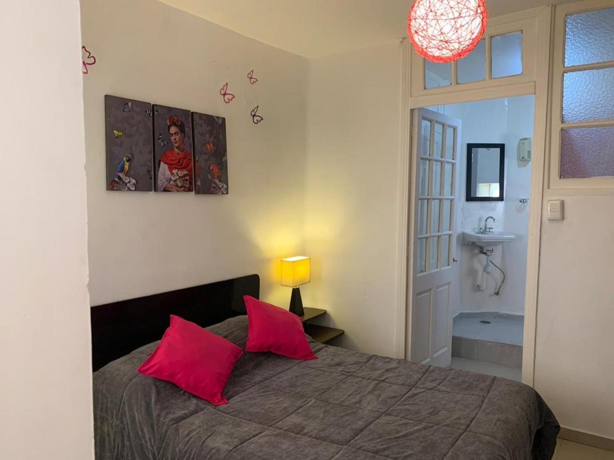 Standard Queen Room