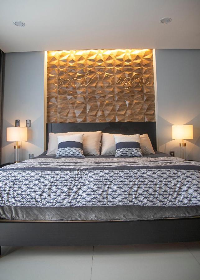Standard Double Suite