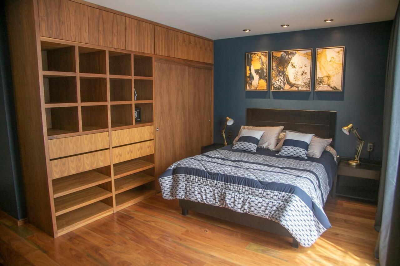 Standard Double Suite