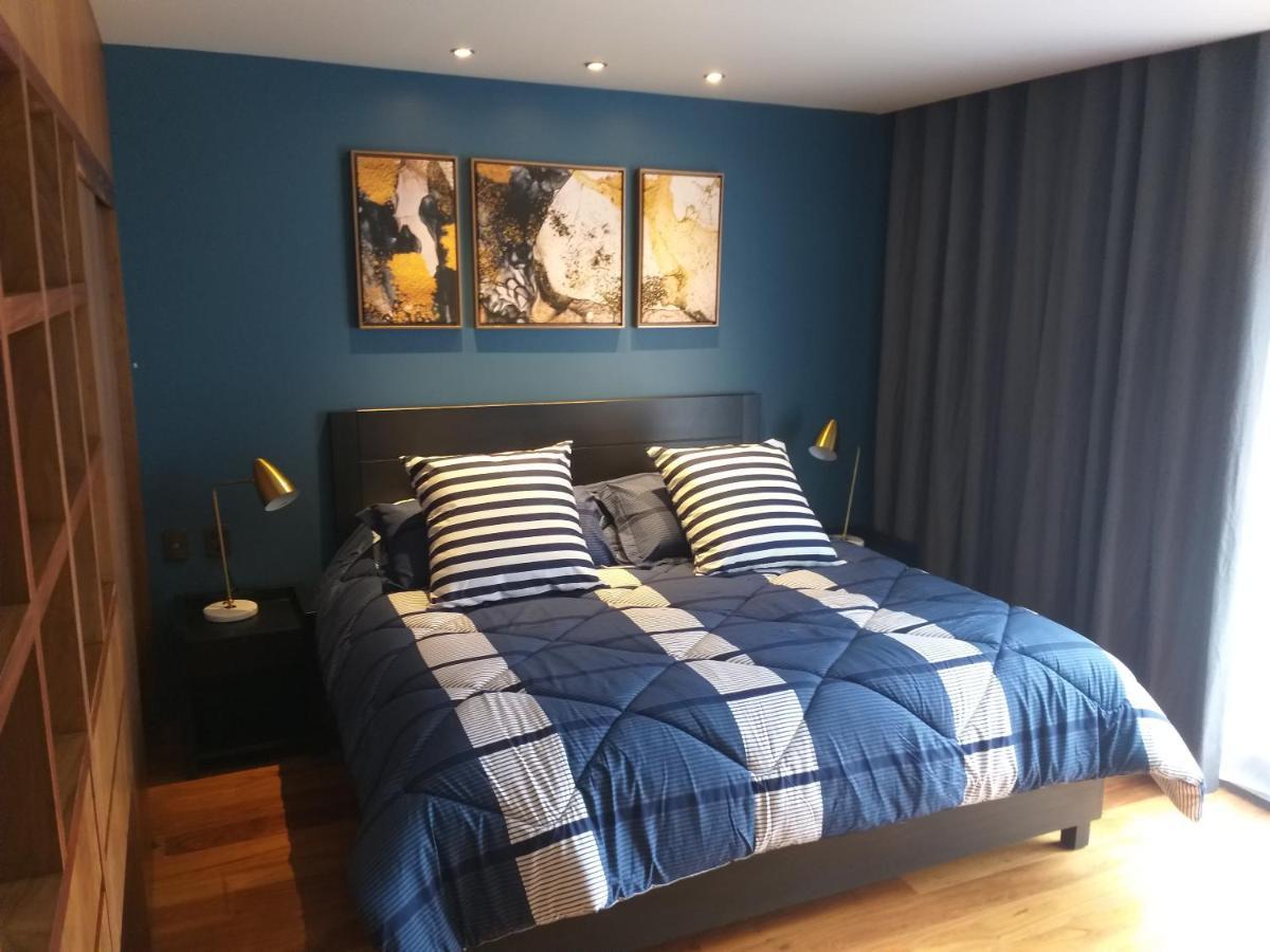 Superior King Suite
