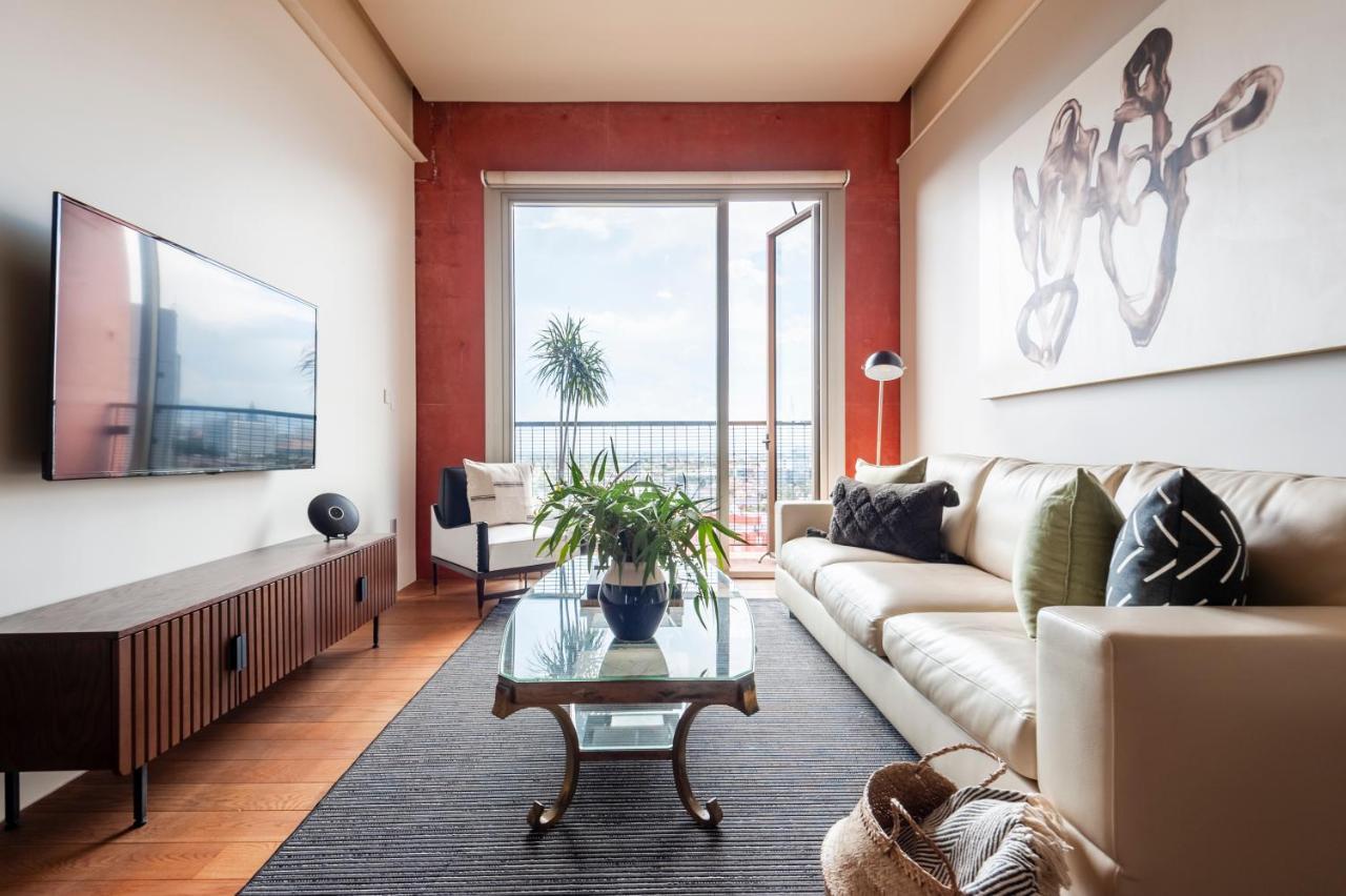 Apartment mit Balkon