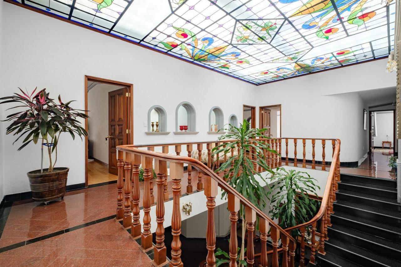 Huis met 6 Slaapkamers
