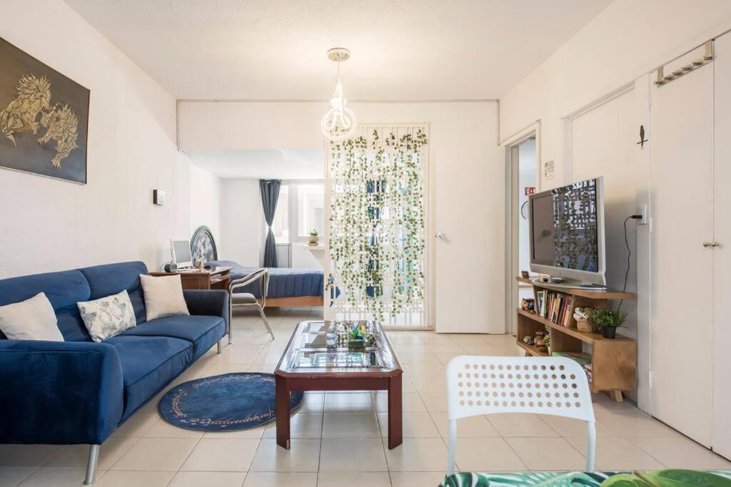 One-Bedroom Apartment,1389033278:JPEG