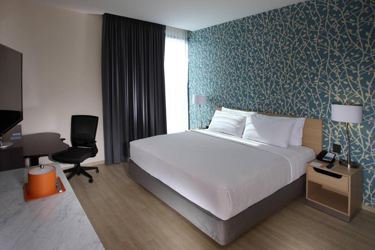 King Room,1398008960:JPEG