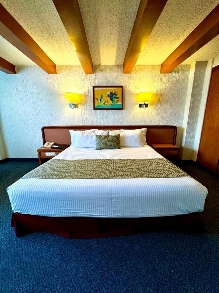 Deluxe Junior Suite,1535872390:JPEG