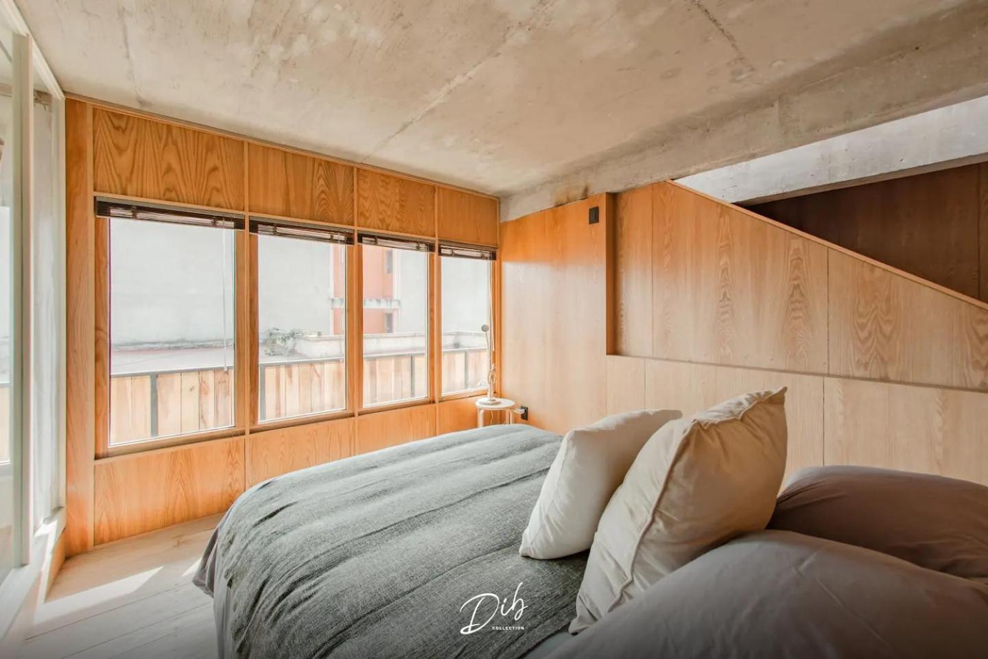 Penthouse Apartment