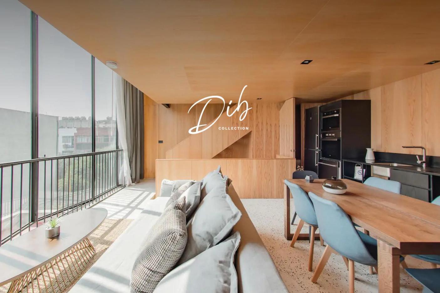 Penthouse Apartment