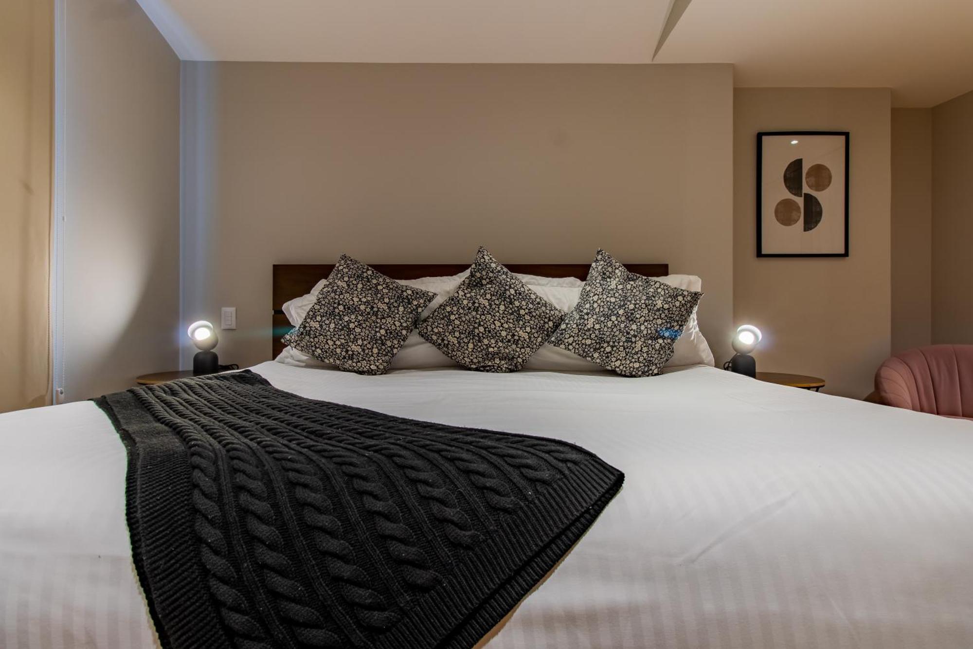 2 Bedrooms, Superior Apartment