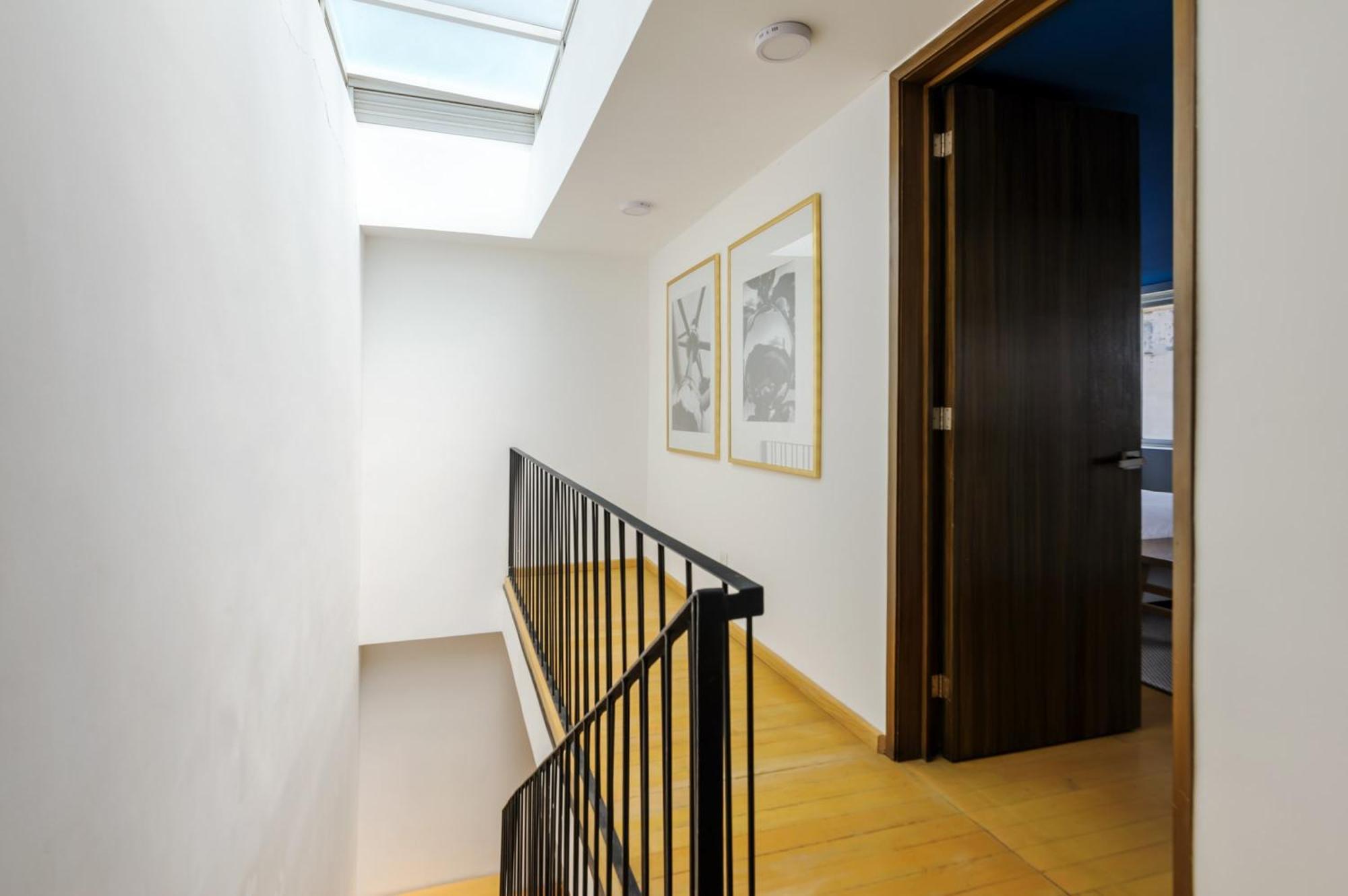 Polished 3BR Duplex Condesa,1602439614:JPEG