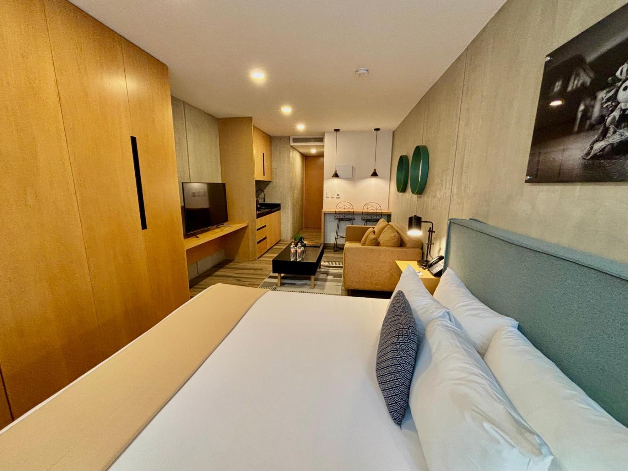 Loft Suite,1604184404:JPEG