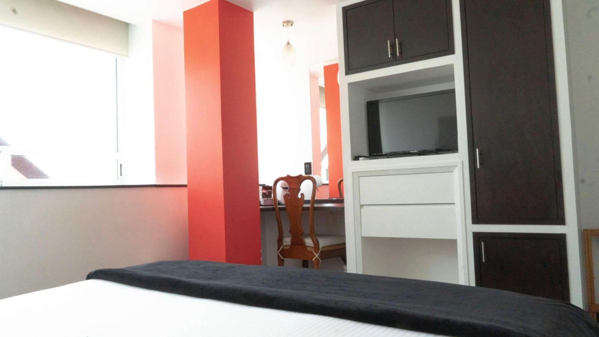 Quarto com Cama Queen-size - Não Fumantes