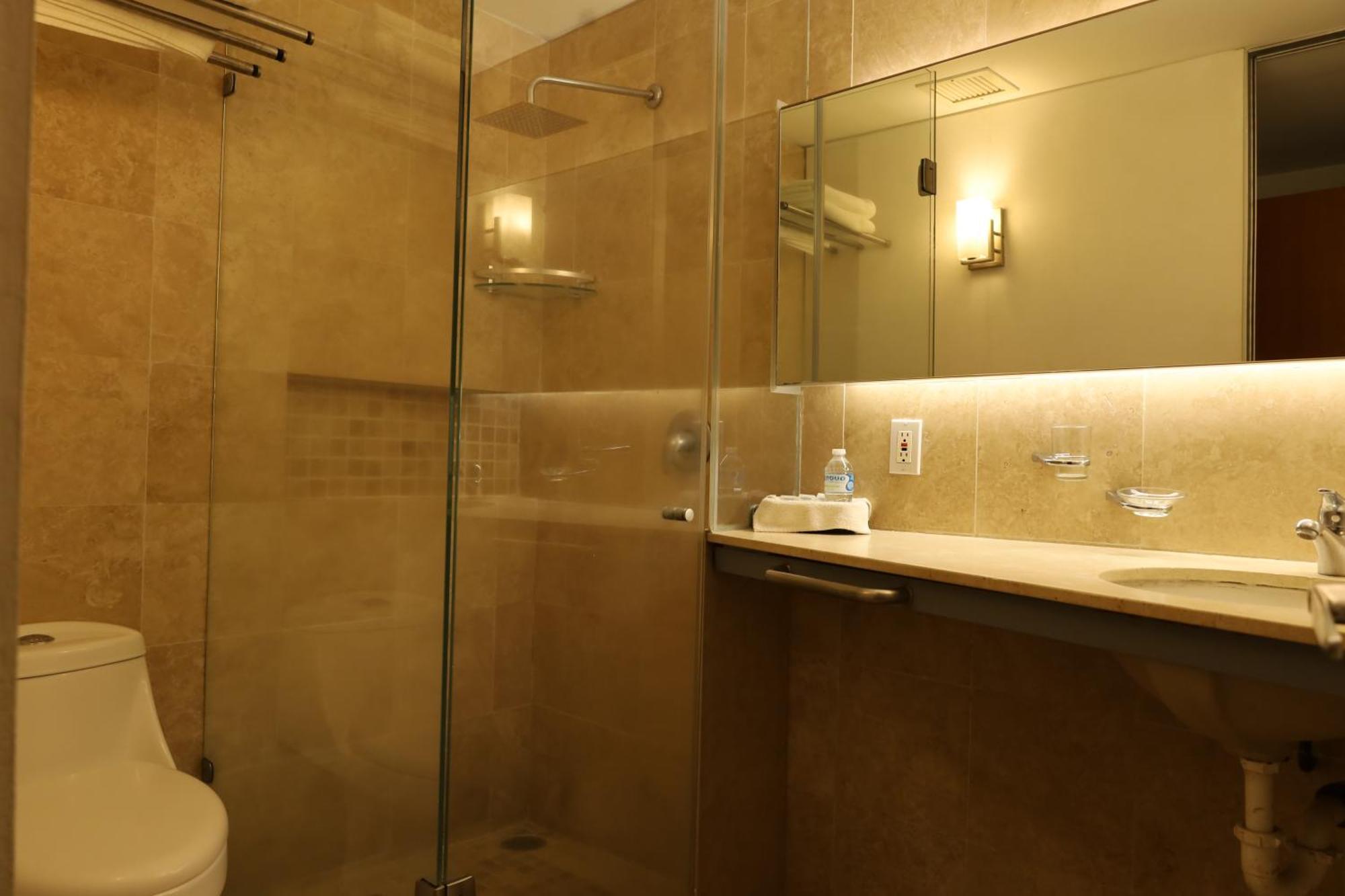 Quarto com 2 Camas de Solteiro