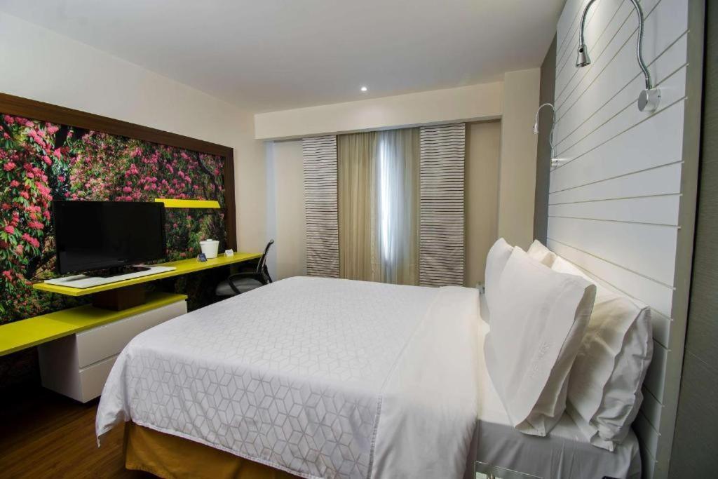 Chambre Lit Queen-Size - Non-Fumeurs