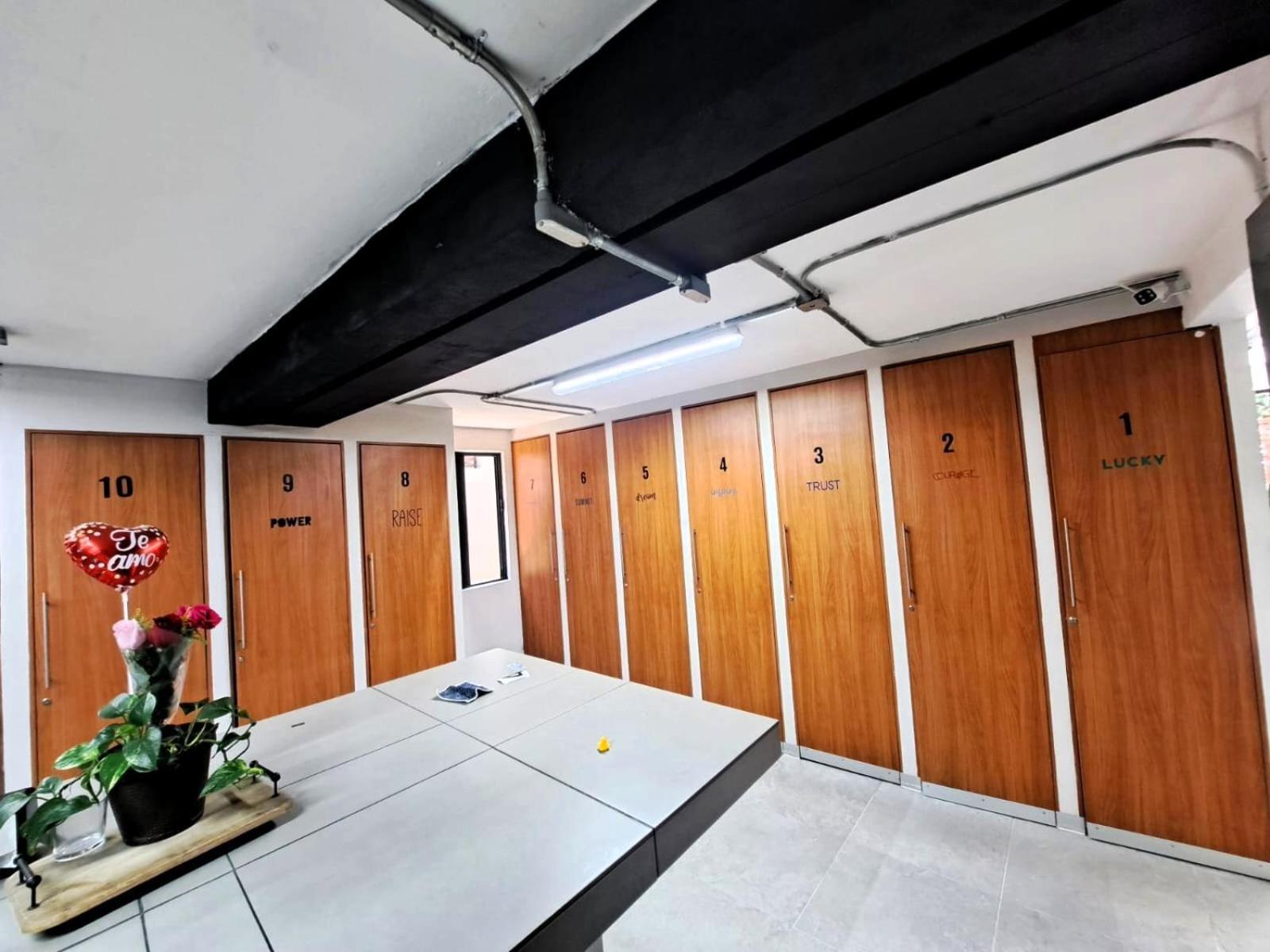Double or Twin Room Private Bathroom