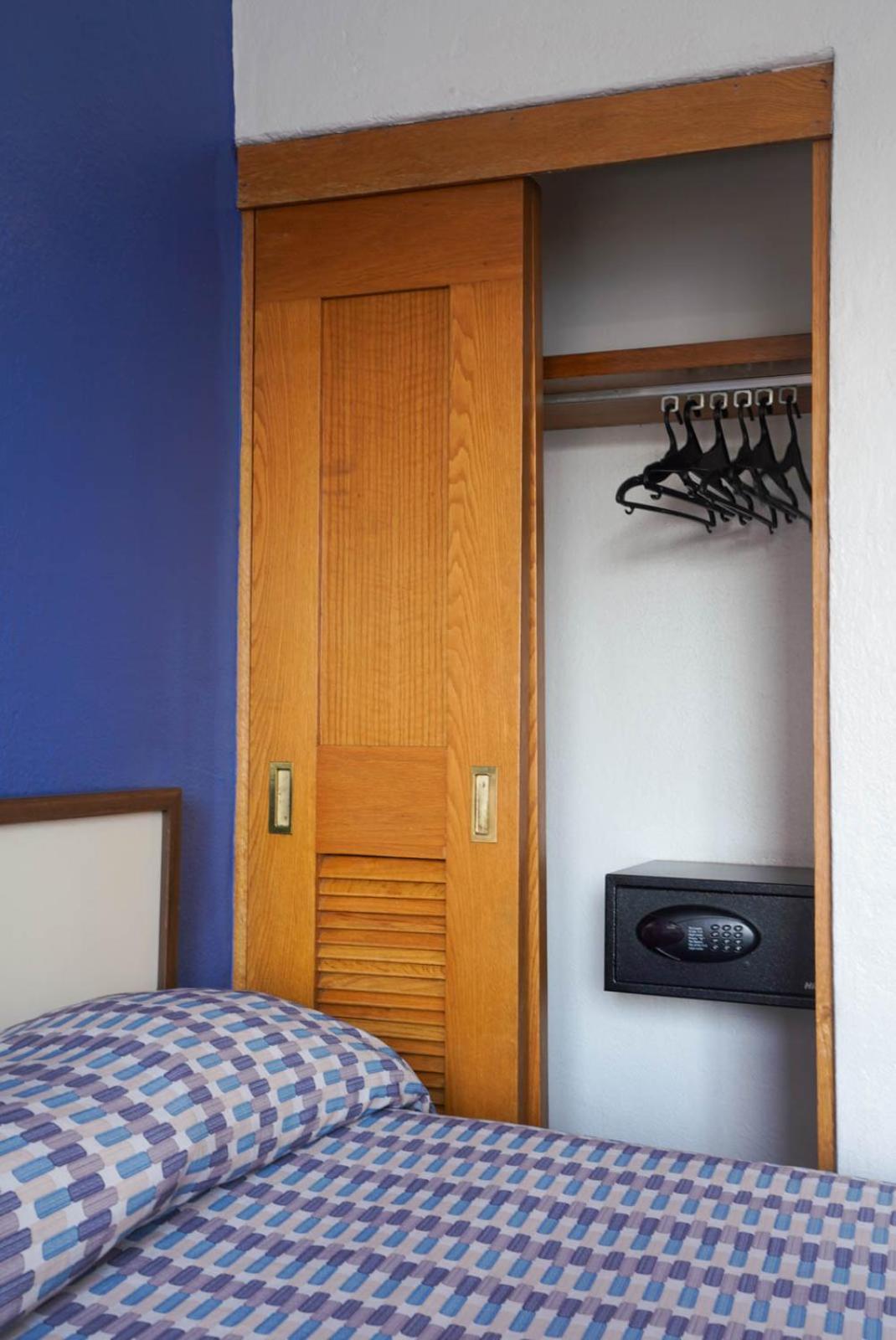 Quarto Duplo Standard