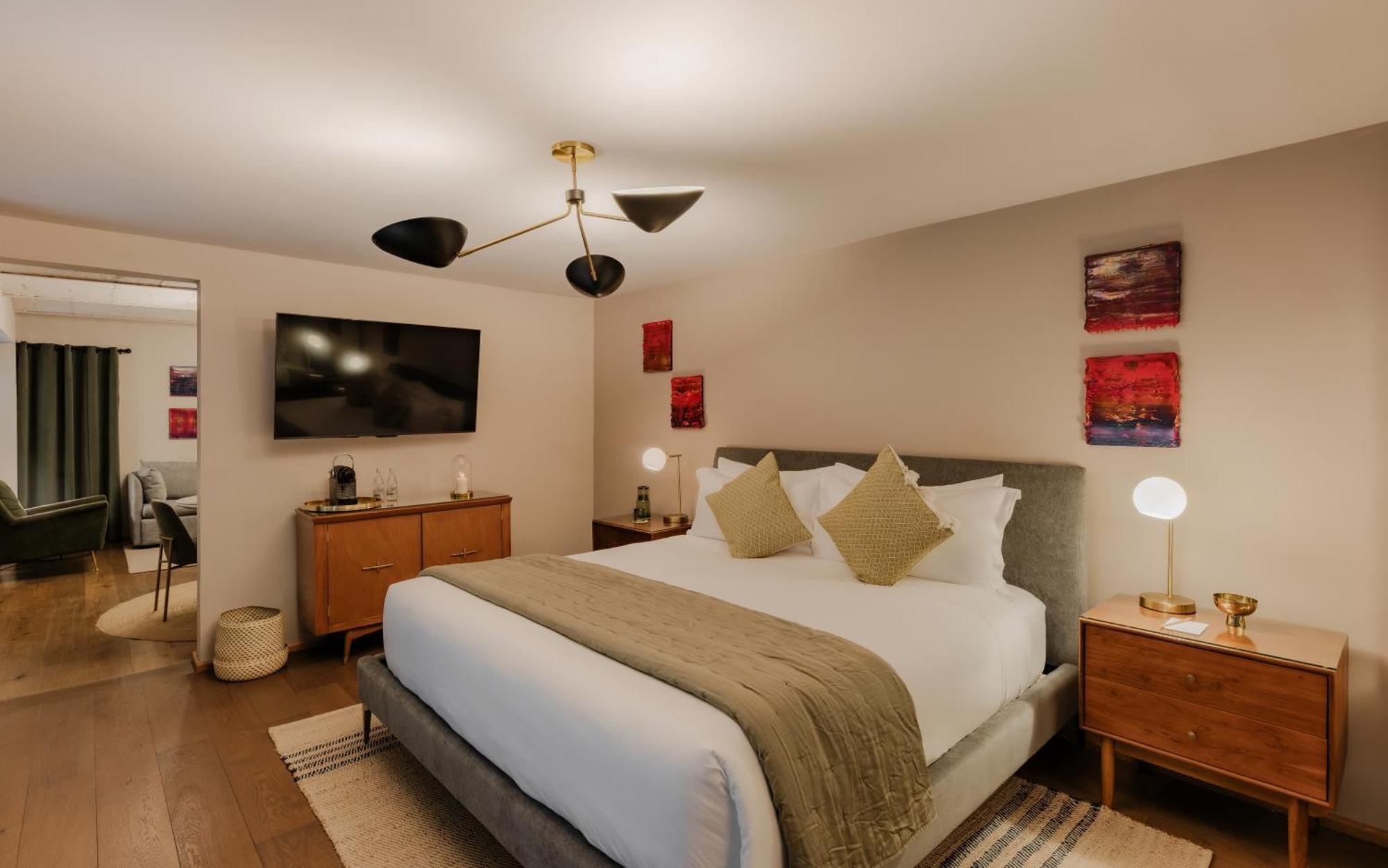 King Suite