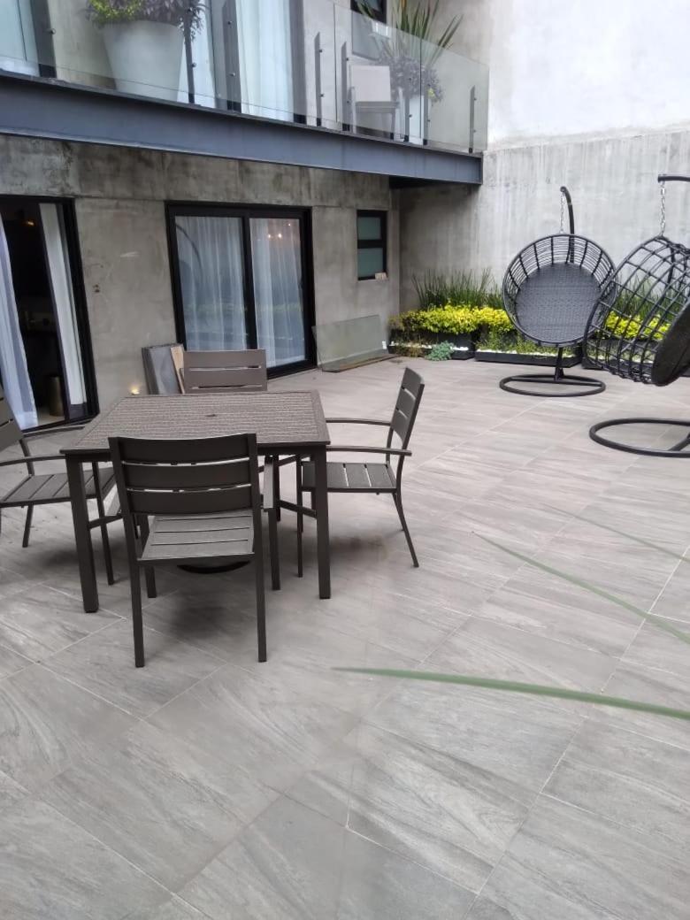 Suite Balcony