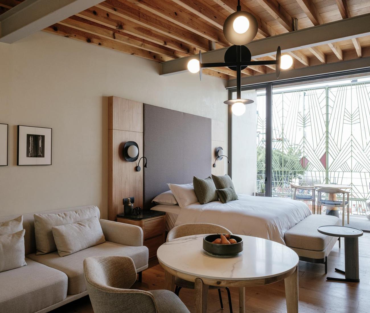 Queen Suite