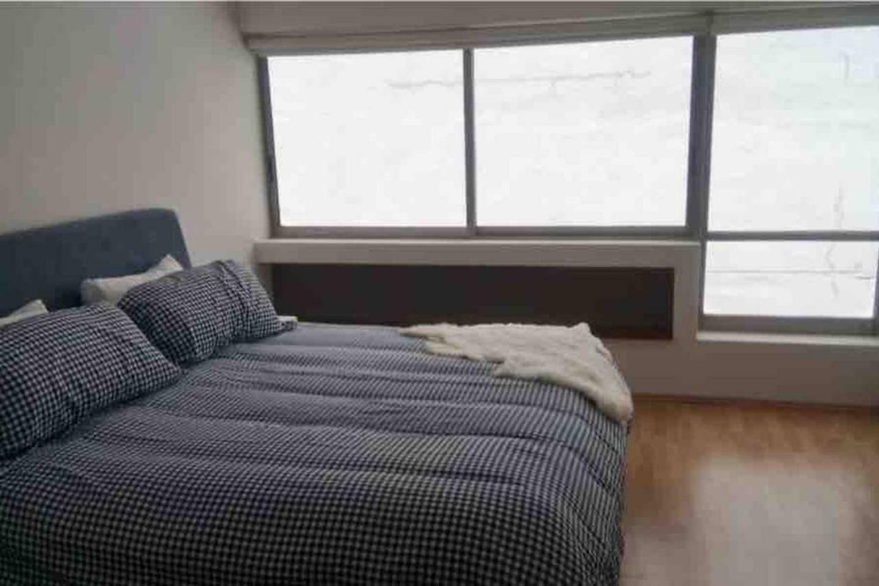 Three-Bedroom Apartment,883349011:JPEG