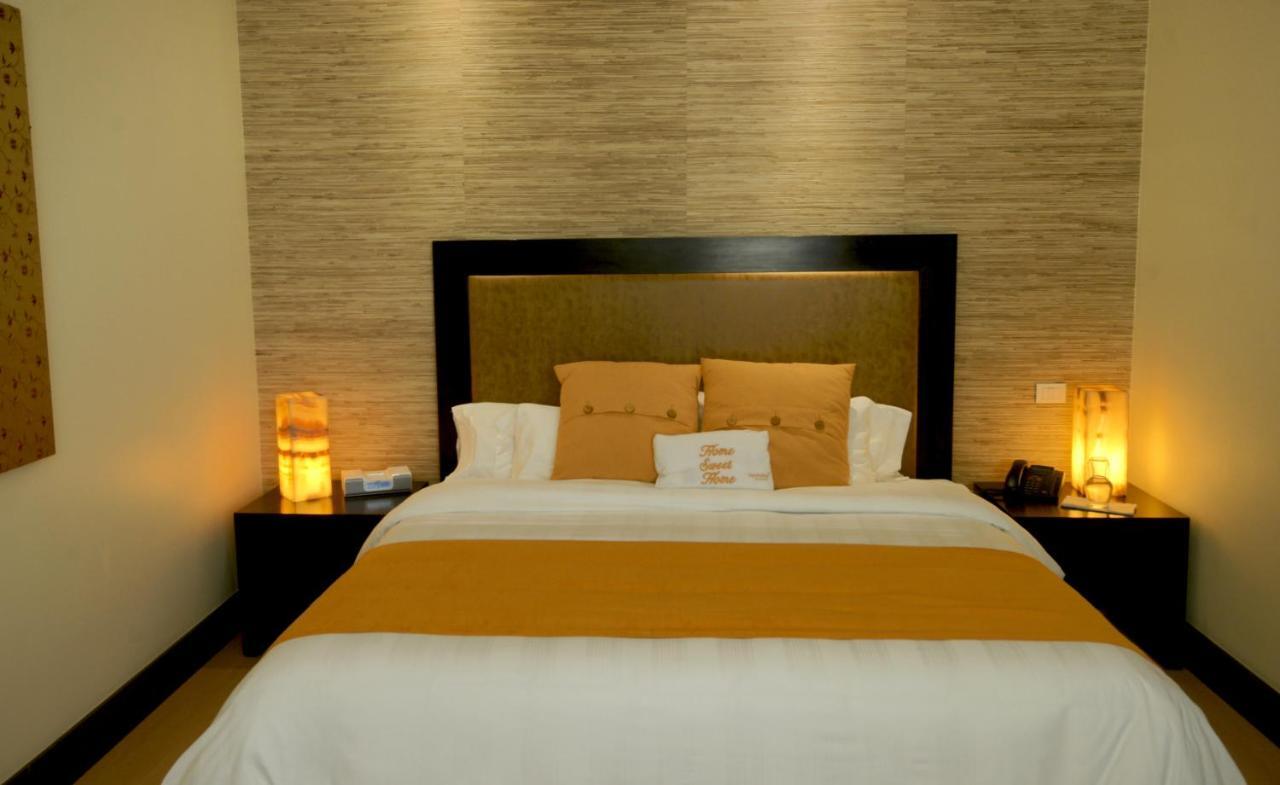 Standard Suite