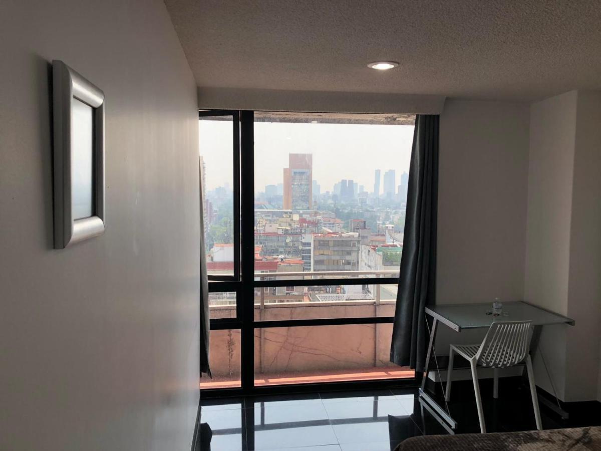 Double Room,939529111:JPEG