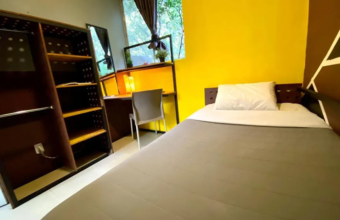 ROOMIES HOSTEL Parque México-1