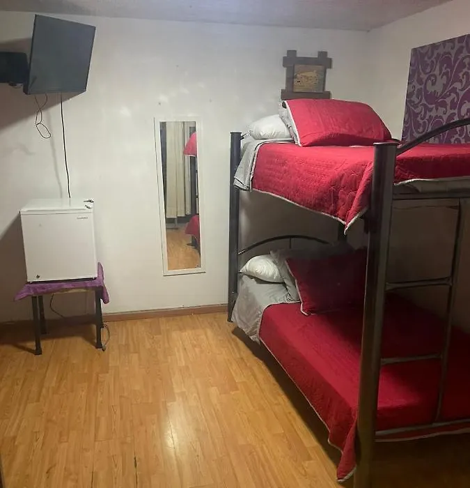 Las Rosas Hostal-1