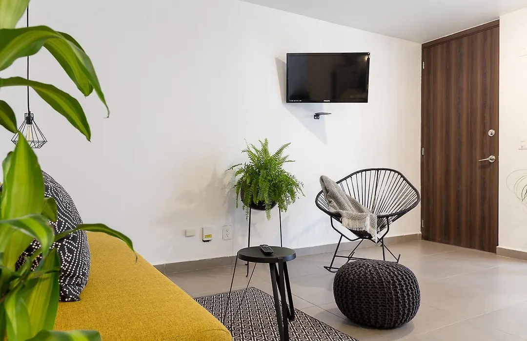 Immaculate Bucareli Apartment-1