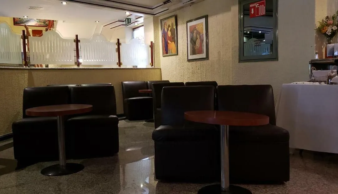 Hotel Modelo-1