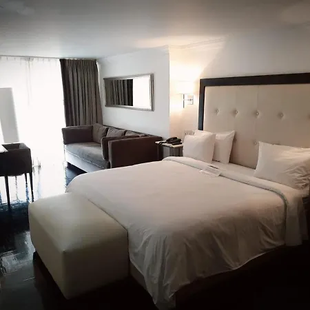 Suites Londres 212-2