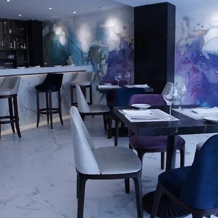 Isaaya Hotel Boutique By Wtc-2