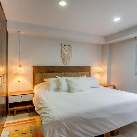 Spacious Duplex With Private Balcony In La Condesa - Ao 302-3