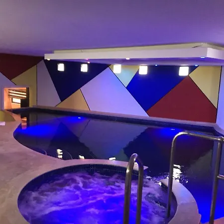 Auto Hotel Rosso-2