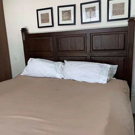 Gran Ubicacion Cerca De Santafe, Kingsize Bed-3