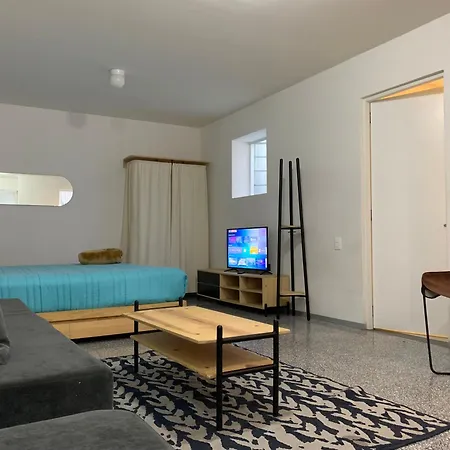 Chilango Bnb-3