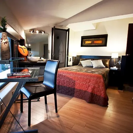 Aztic Hotel And Executive Suites-2
