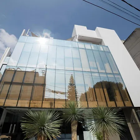 Suites Arboleda 215-3