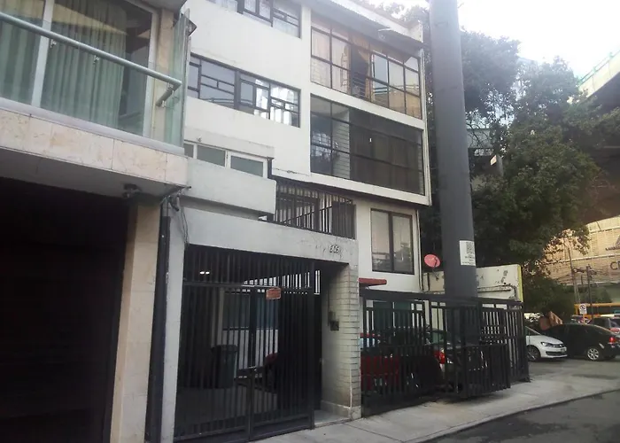 Cuarto En Polanco Solo Hombres Apartamento México DF admite animales